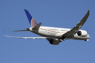 United Airlines Boeing 787-8 N26902 - Houston George Bush Intercontinental Airport