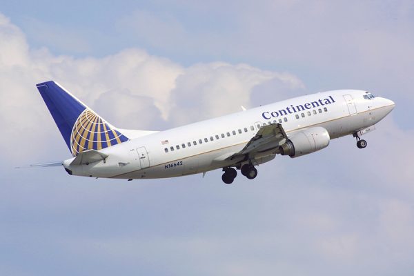 Continental Airlines Boeing 737