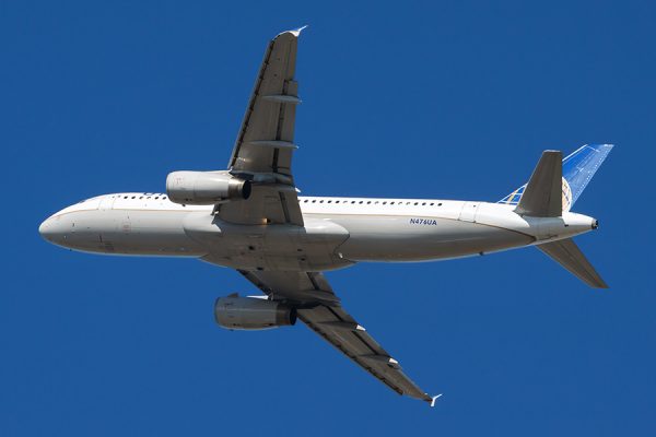 Airbus A320 Departing San Diego