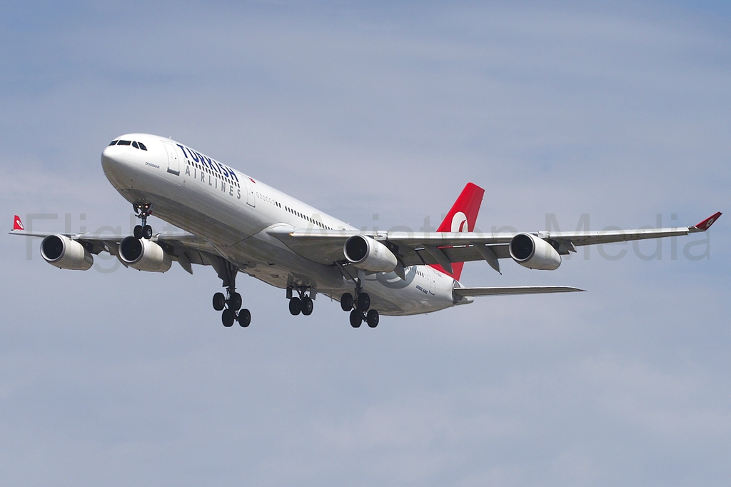 Turkish Airlines Airbus A340-311 TC-JDK