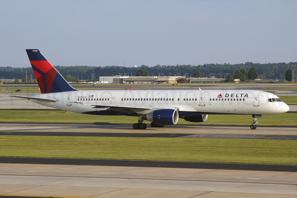 Delta Air Lines Boeing 757-251 N530US