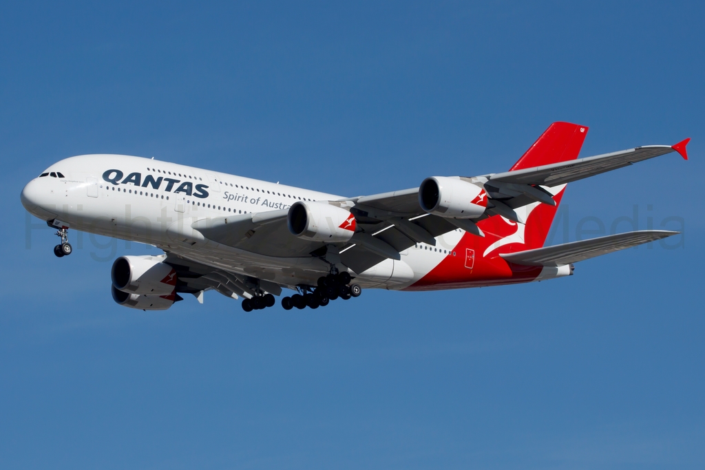 Qantas Airbus A380-842 VH-OQF