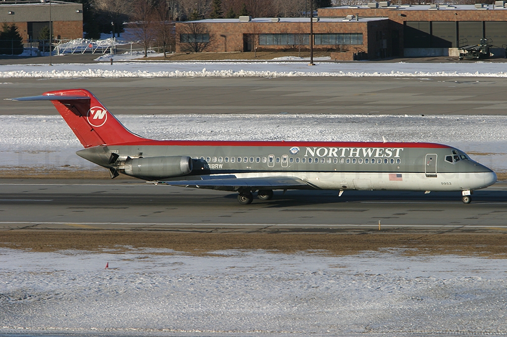 Northwest Airlines McDonnell Douglas DC-9-31 N918RW