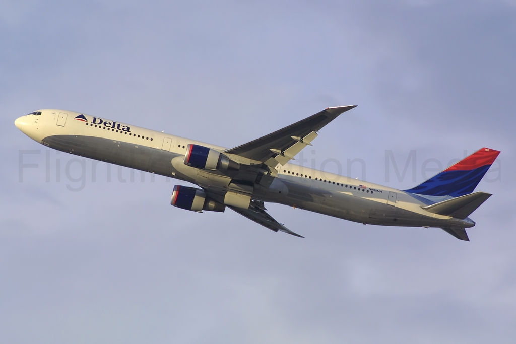 Delta Air Lines Boeing 767-432/ER N835MH