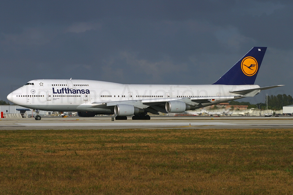 Lufthansa Boeing 747-430 D-ABTA