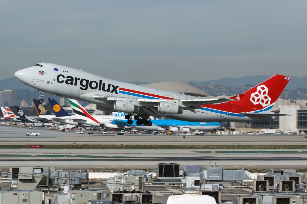Cargolux Boeing 747-4R7F LX-SCV