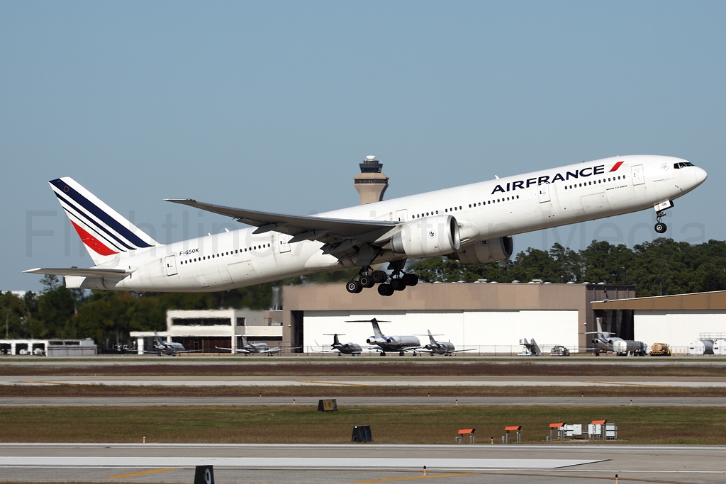 Air France Boeing 777-328/ER F-GSQK