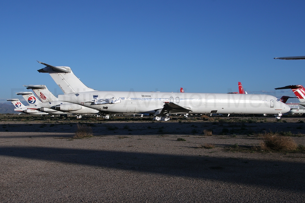 McDonnell Douglas MD-83 N65858