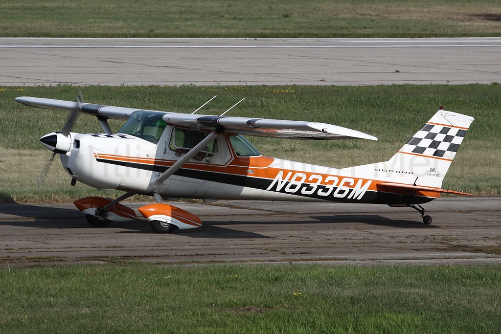 Cessna A150K Aerobat N8336M