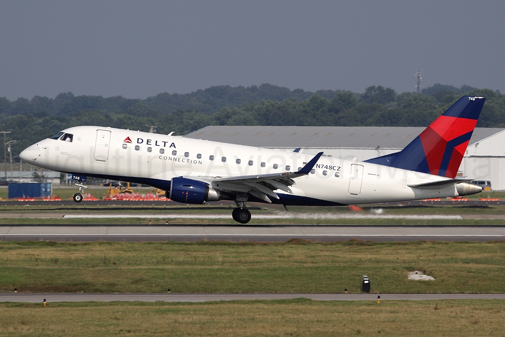 Delta Connection (Compass Airlines) Embraer 170LR N748CZ