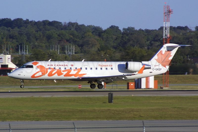 Mitsubishi crj 200