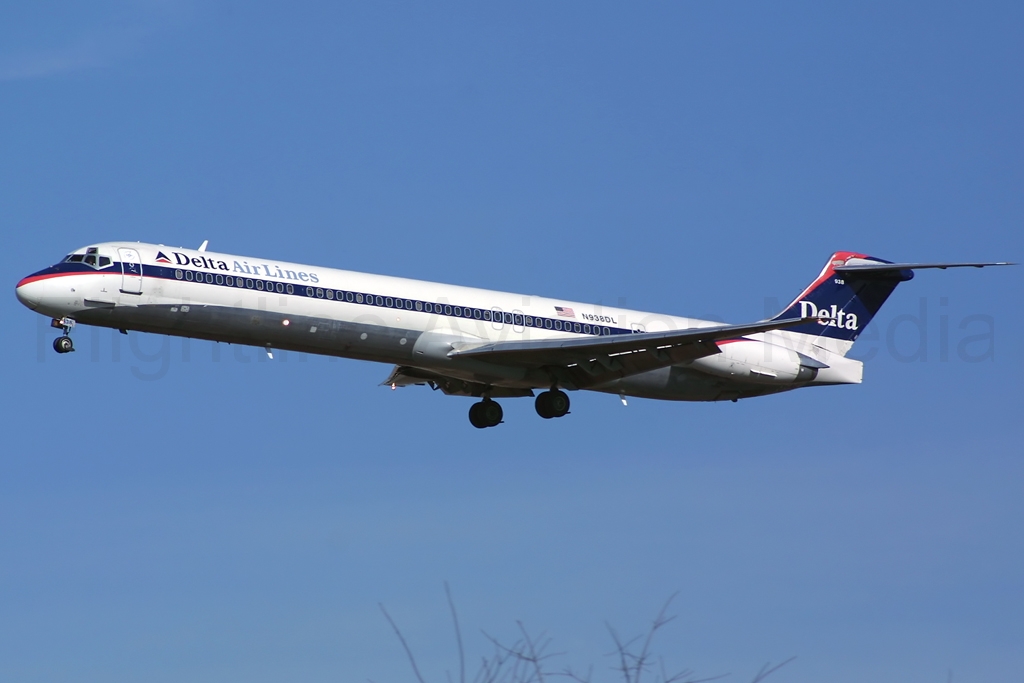 Delta Air Lines McDonnell Douglas MD-88 N938DL