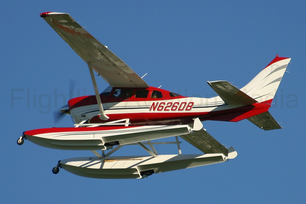 Cessna T206H Turbo Stationair N626DB