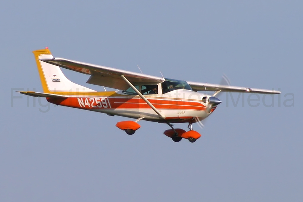 Cessna 182L Skylane N42591