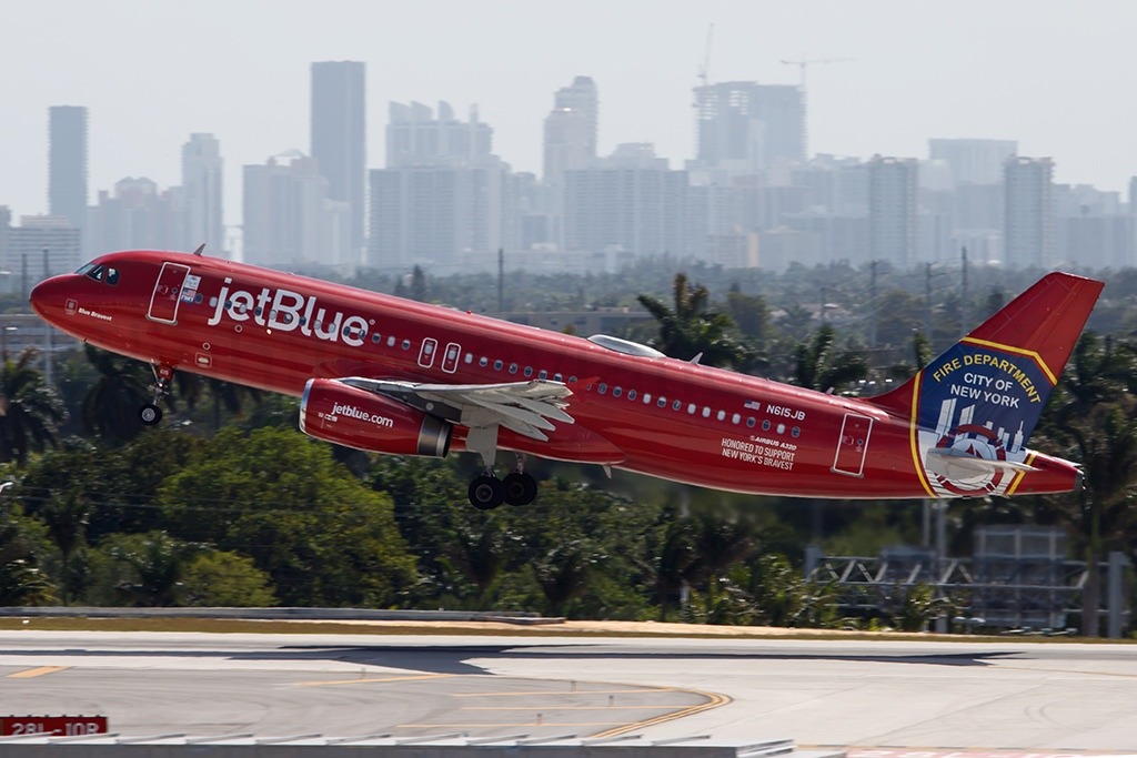 jetBlue Airways Airbus A320-232 N615JB