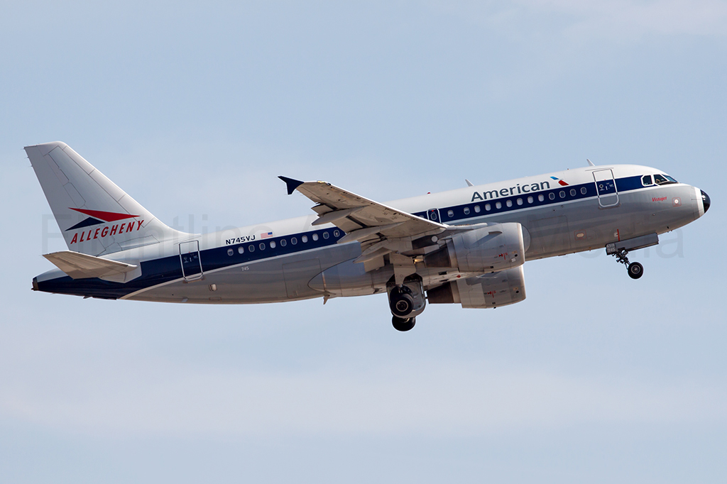 American Airlines Allegheny Retro Livery Airbus A319-112 N745VJ