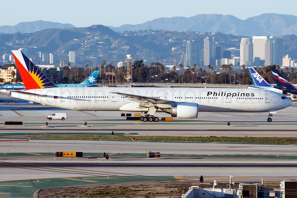 Philippine Airways Boeing 777-36N/ER RP-C7777