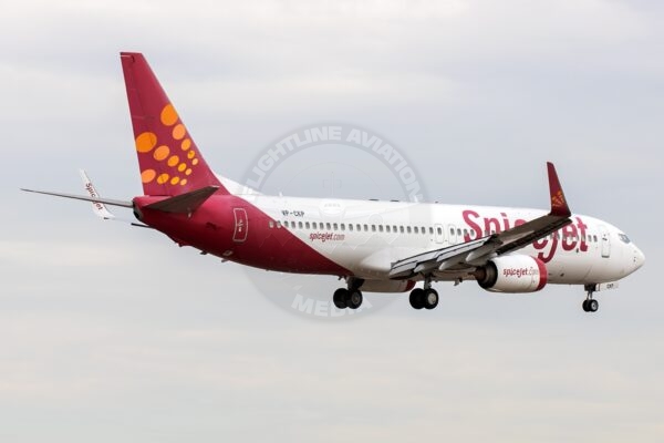 Spicejet Boeing 737-8GJ VP-CKP