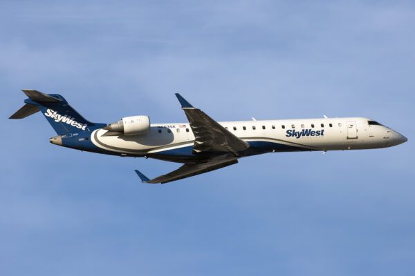 SkyWest Airlines CRJ-700 N603SK