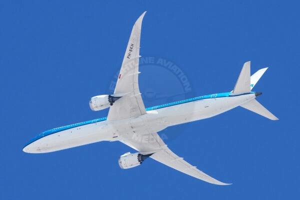 KLM Boeing 787-10 PH-BKH